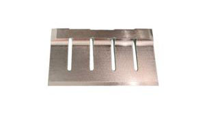 Multiple blades are available